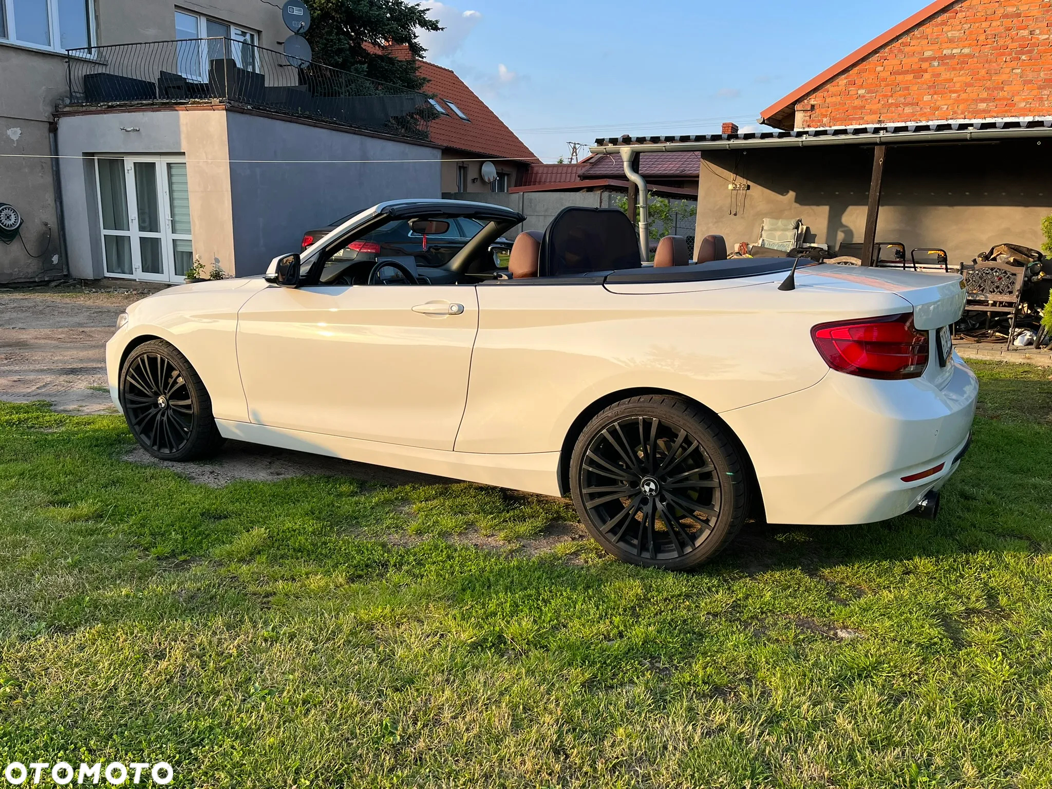 BMW Seria 2 220d - 18