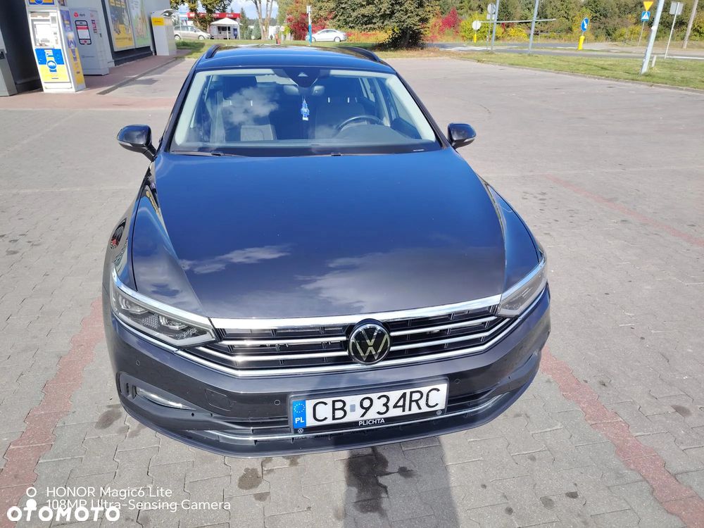 Volkswagen Passat - 3