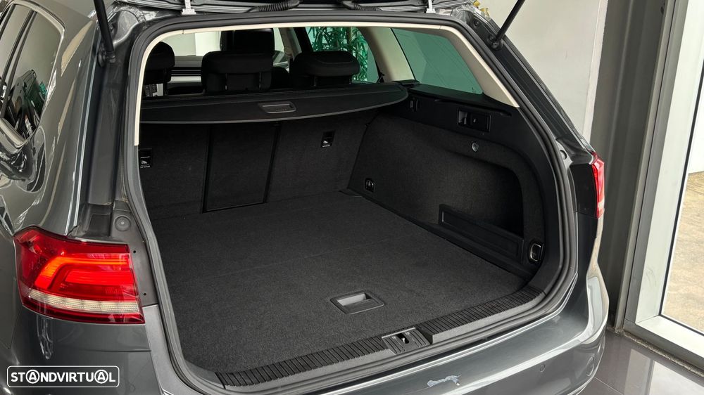 VW Passat Variant 2.0 TDi Highline DSG - 6