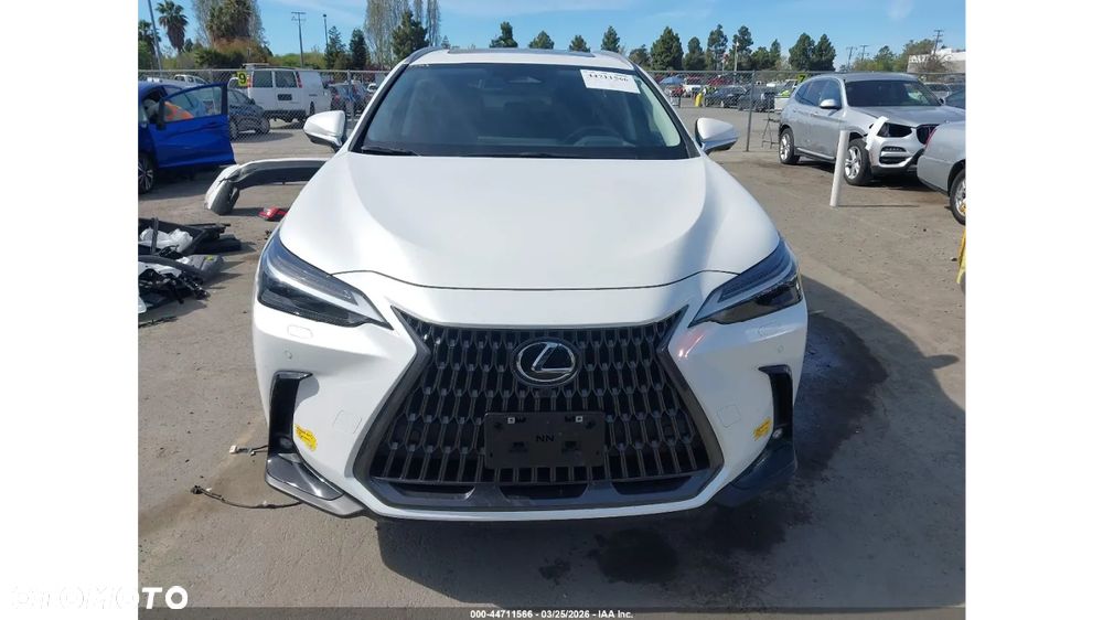 Lexus NX - 2
