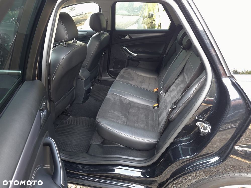 Ford Mondeo 2.0 TDCi Titanium - 11