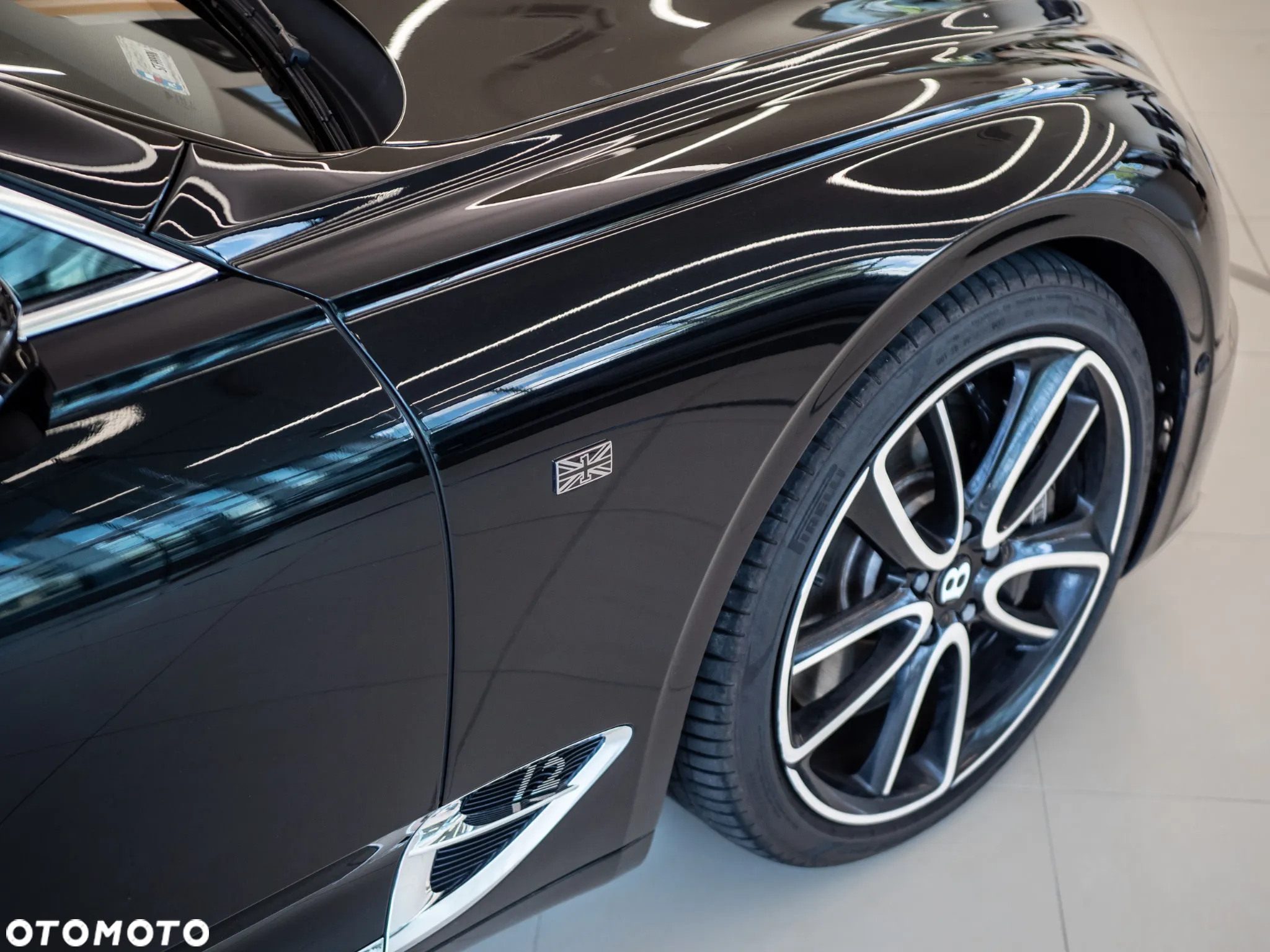 Bentley Continental GT New - 12
