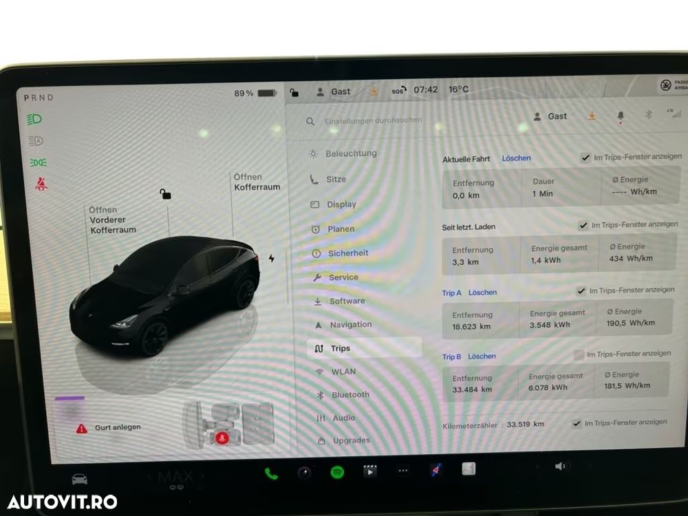 Tesla Model Y Long Range Dual Motor AWD - 8