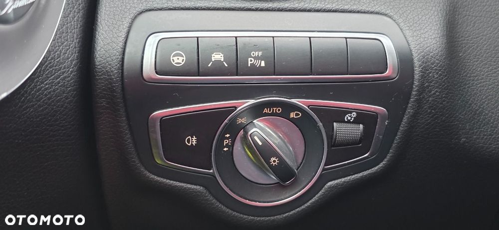 Mercedes-Benz Klasa C - 23