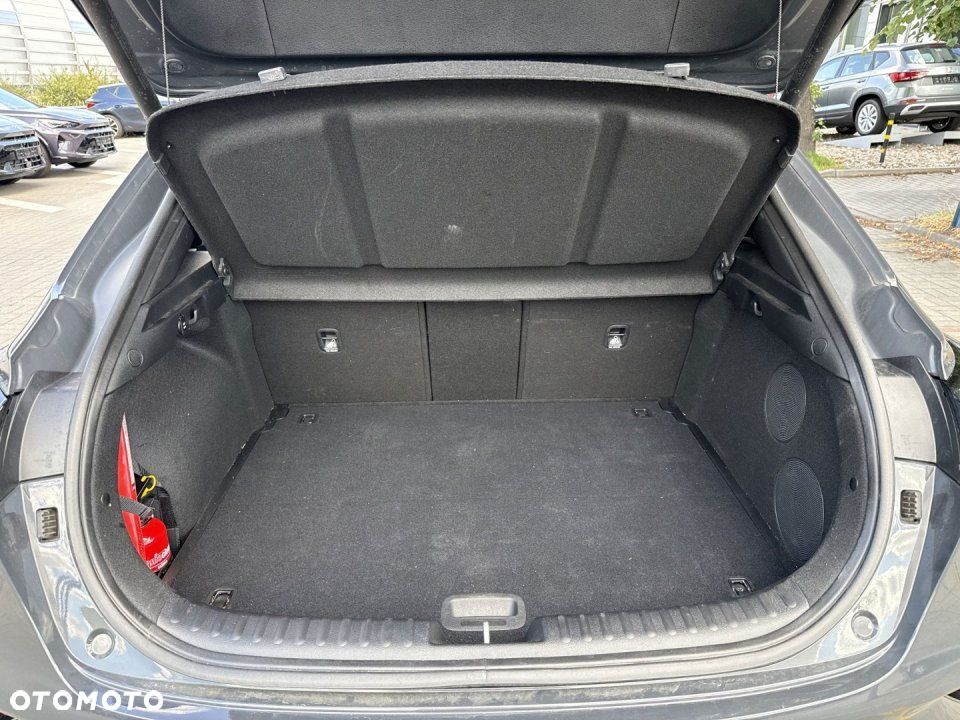 Kia XCeed - 17