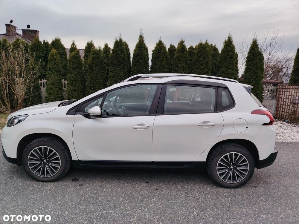 Peugeot 2008 - 12