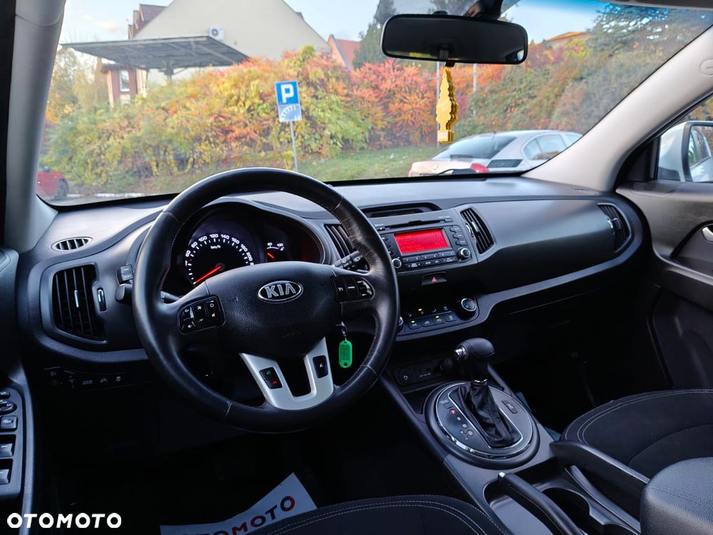 Kia Sportage 2.0 CRDI 4WD Automatik Dream-Team Edition - 7