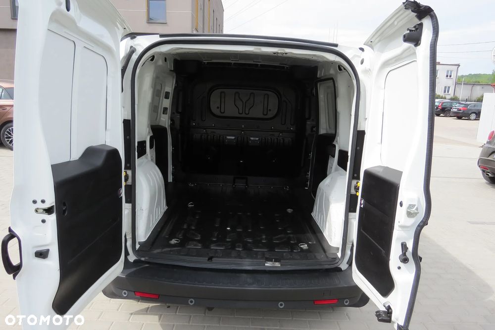 Fiat DOBLO 1.6MultiJet 105KM - 10
