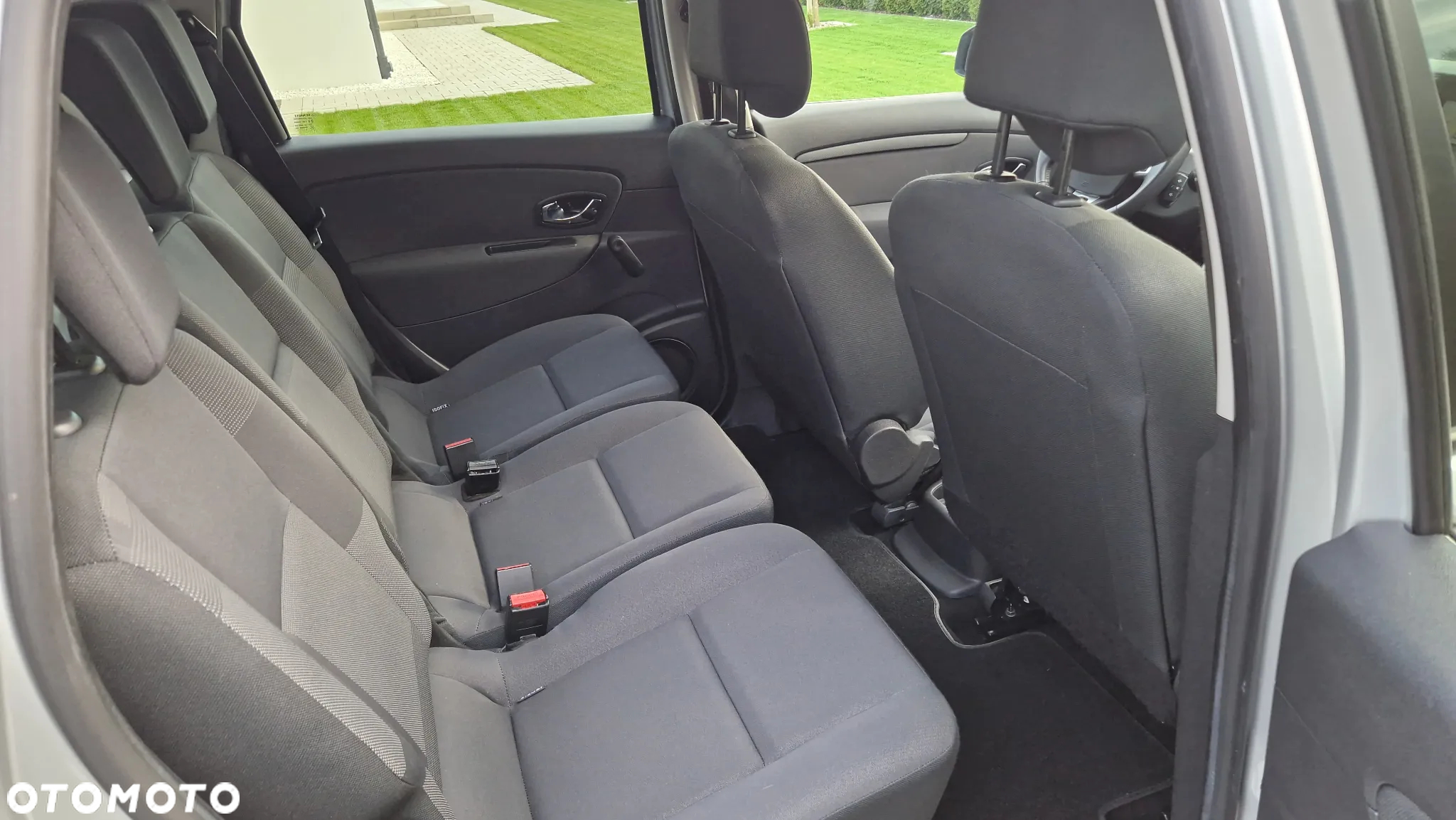 Renault Scenic 1.6 16V 110 TomTom Edition - 14