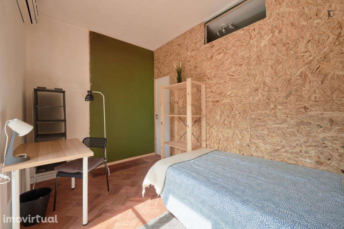 Quarto - localizado em Restelo Lisbon - Grande imagem: 2/29