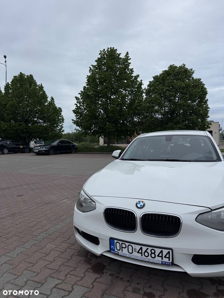 BMW Seria 1 116i - 4