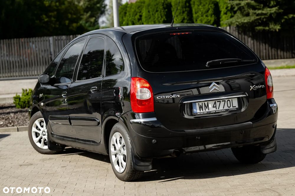 Citroën Xsara 1.6i Prestige Plus - 11