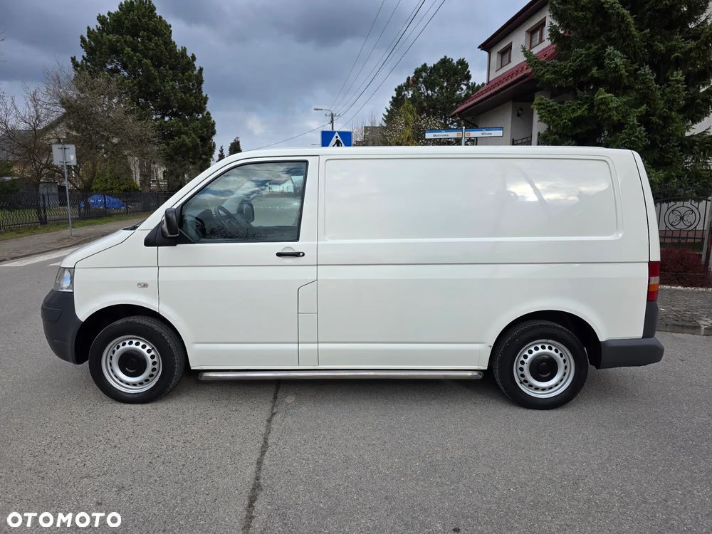 Volkswagen Transporter T5 - 6