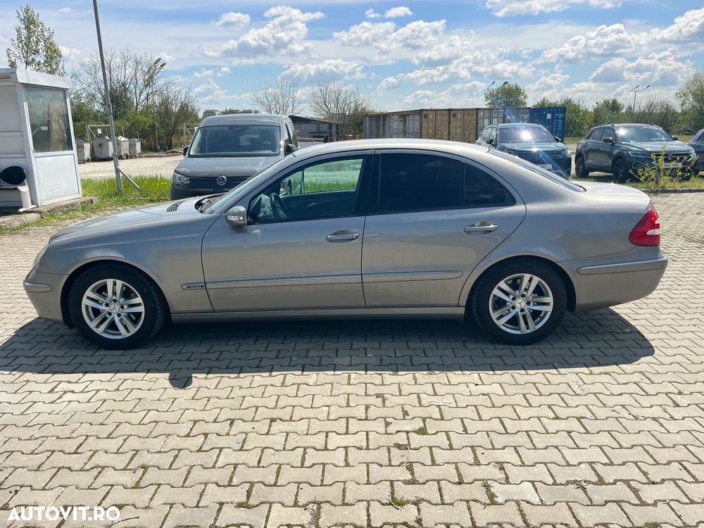 Mercedes-Benz E - 9