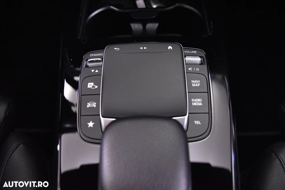 Mercedes-Benz A 180 7G-DCT - 16