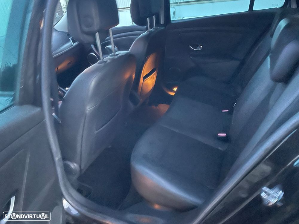 Renault Mégane Sport Tourer 1.5 dCi Dynamique - 20