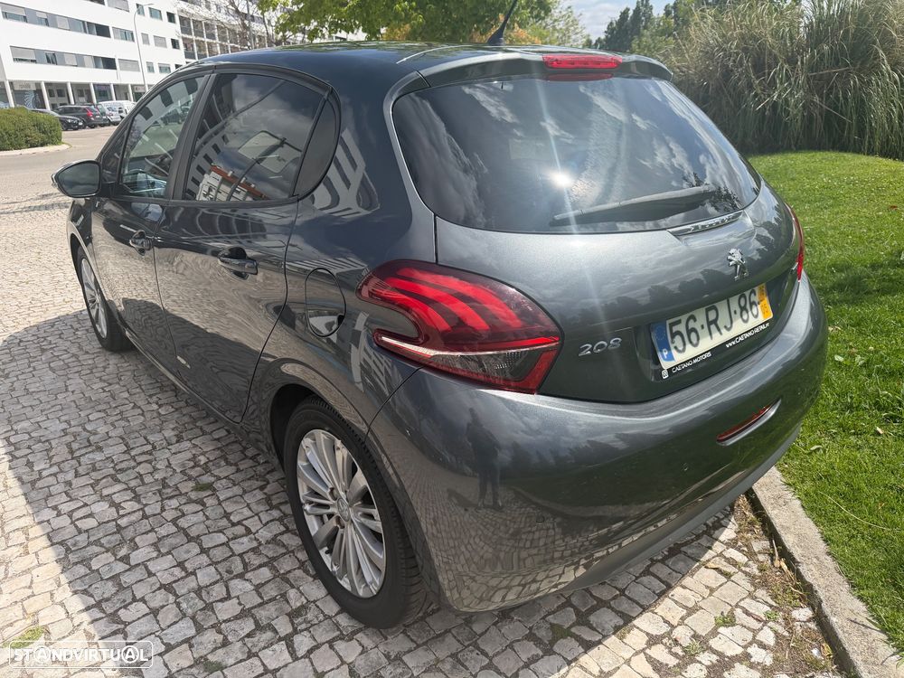 Peugeot 208 1.2 PureTech Style - 6
