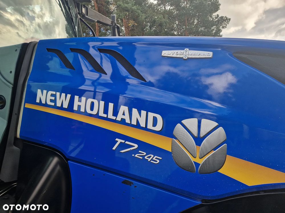 New Holland T7.245 AUTOCOMMAND - 18