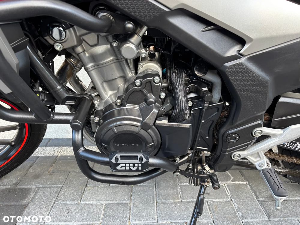 Honda CB - 4