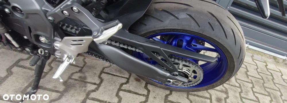 Yamaha MT - 8