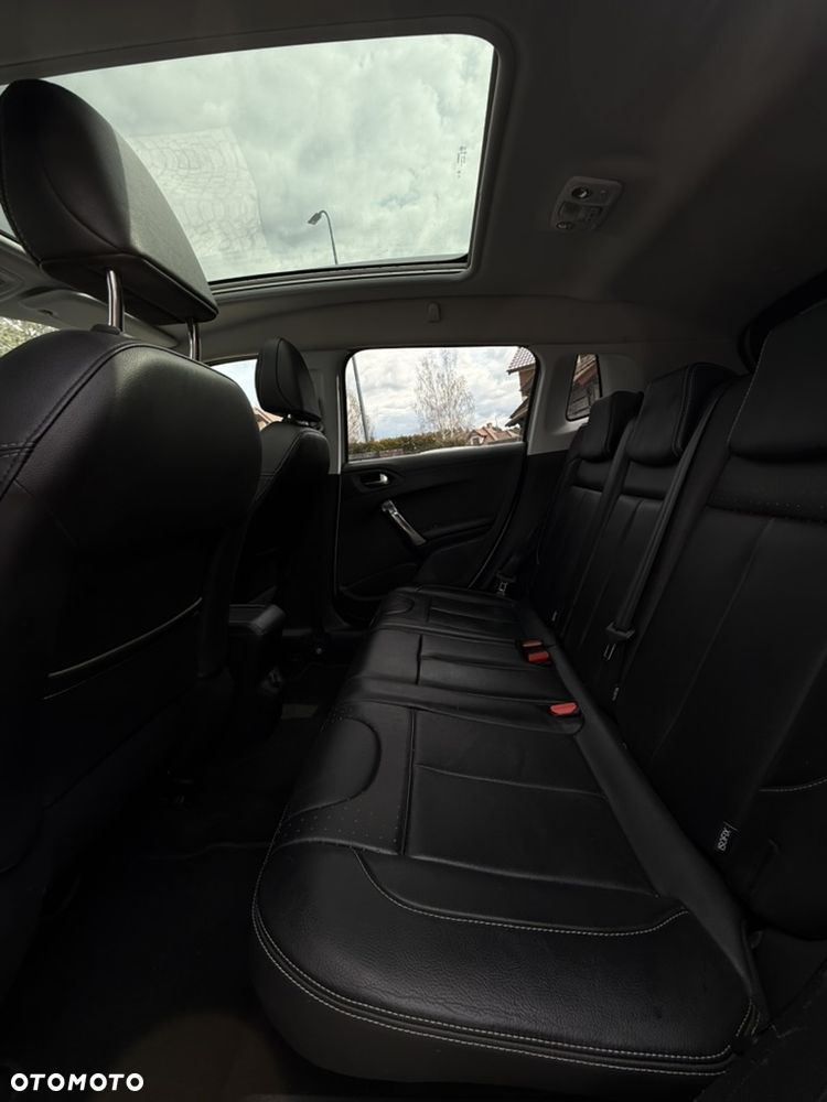 Peugeot 2008 e-HDi FAP 115 STOP & START Allure - 5