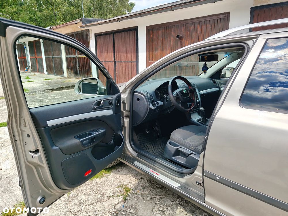 Skoda Octavia 1.8 TSI 4x4 Cross - 15
