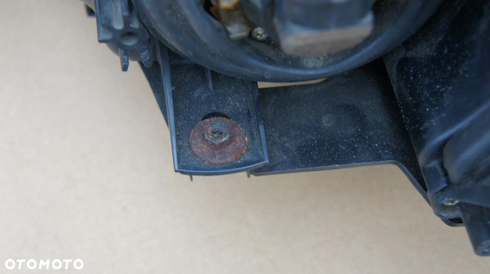 PRZEDNIA PRAWA LAMPA BMW 5 E39 LIFT SOCZEWKA LED - 5