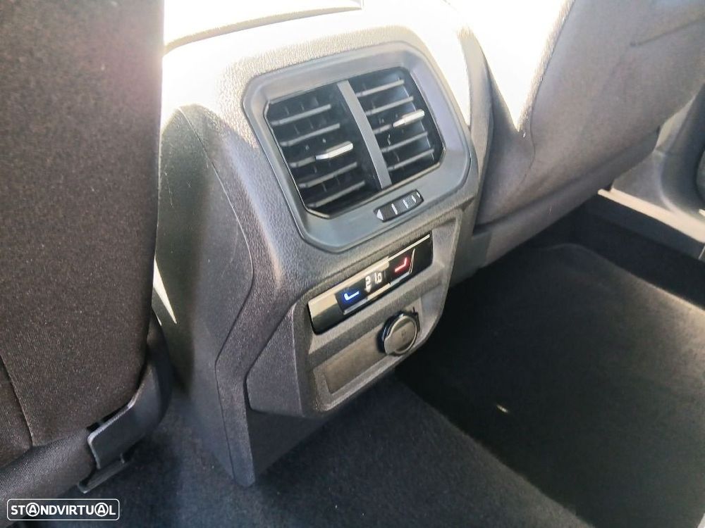 VW Tiguan Allspace 2.0 TDI Life DSG - 31