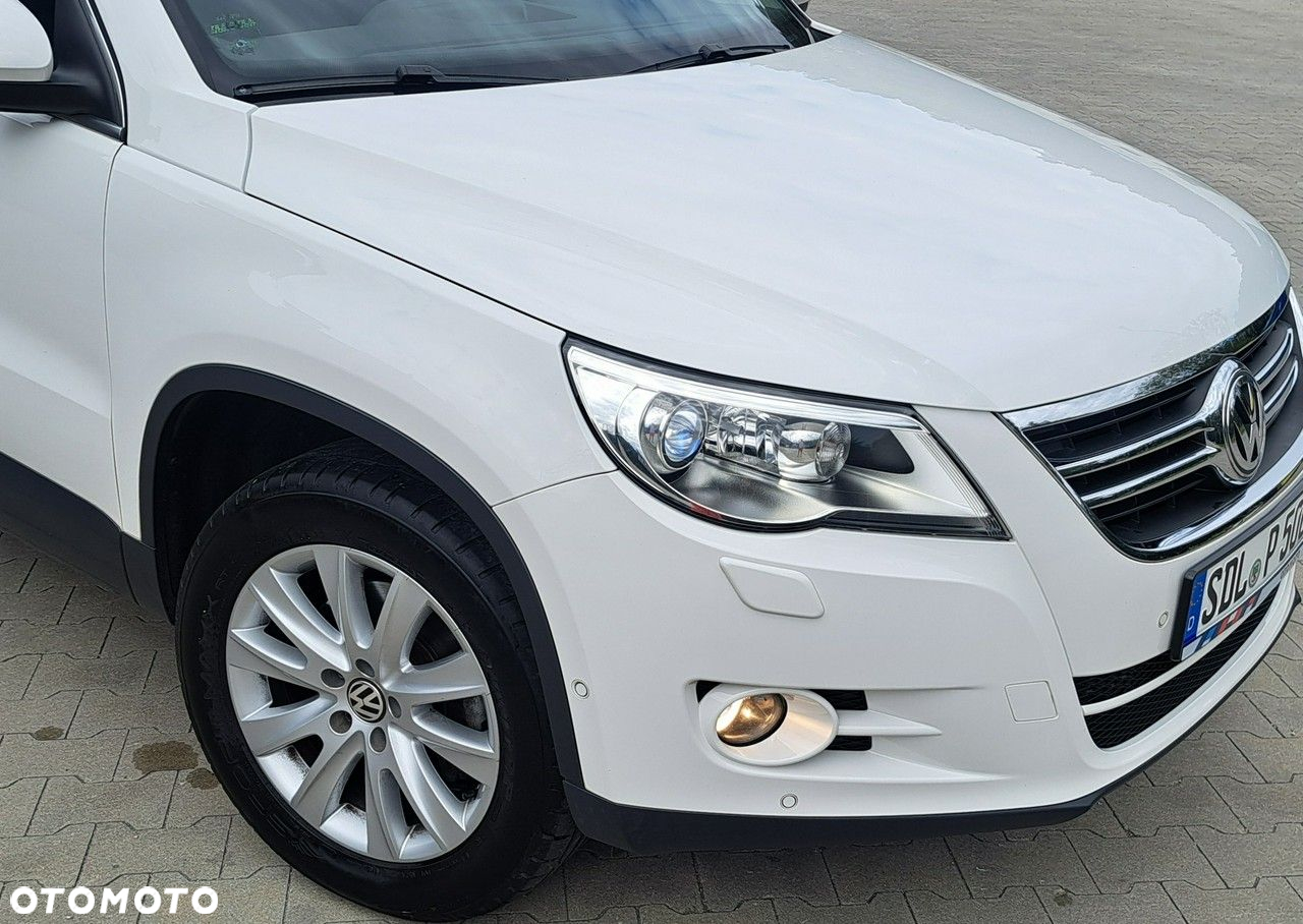 Volkswagen Tiguan - 5