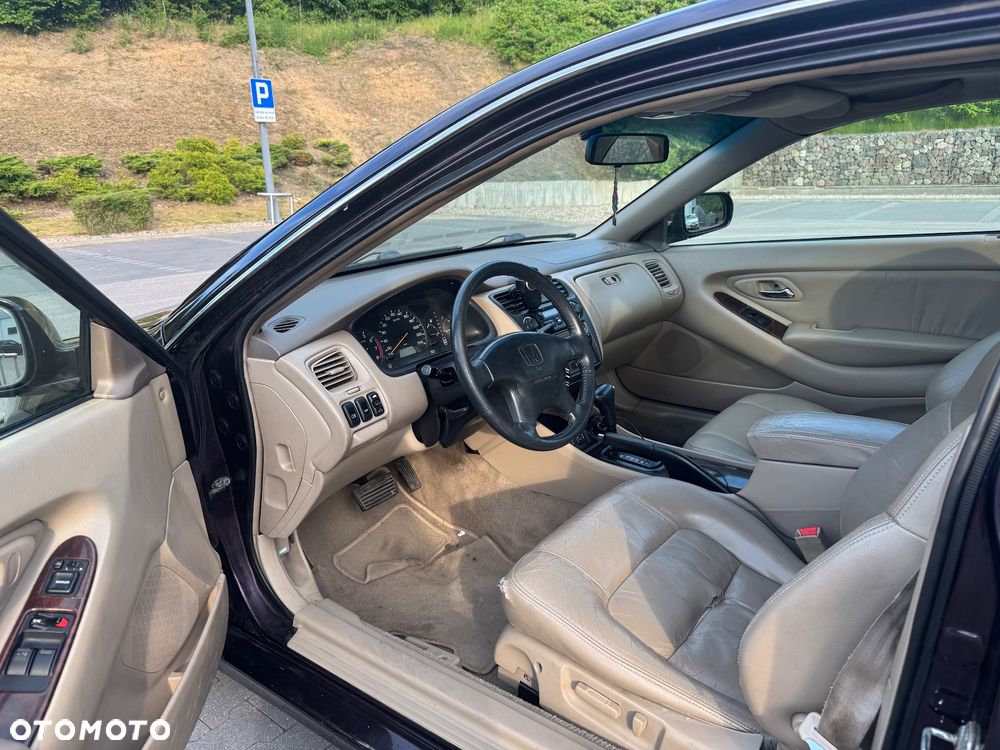 Honda Accord - 9