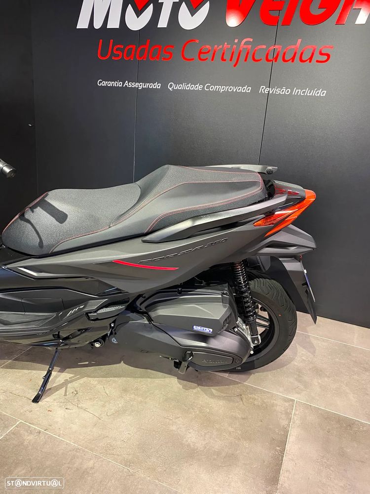 Honda Forza 350 Special Edition - 5