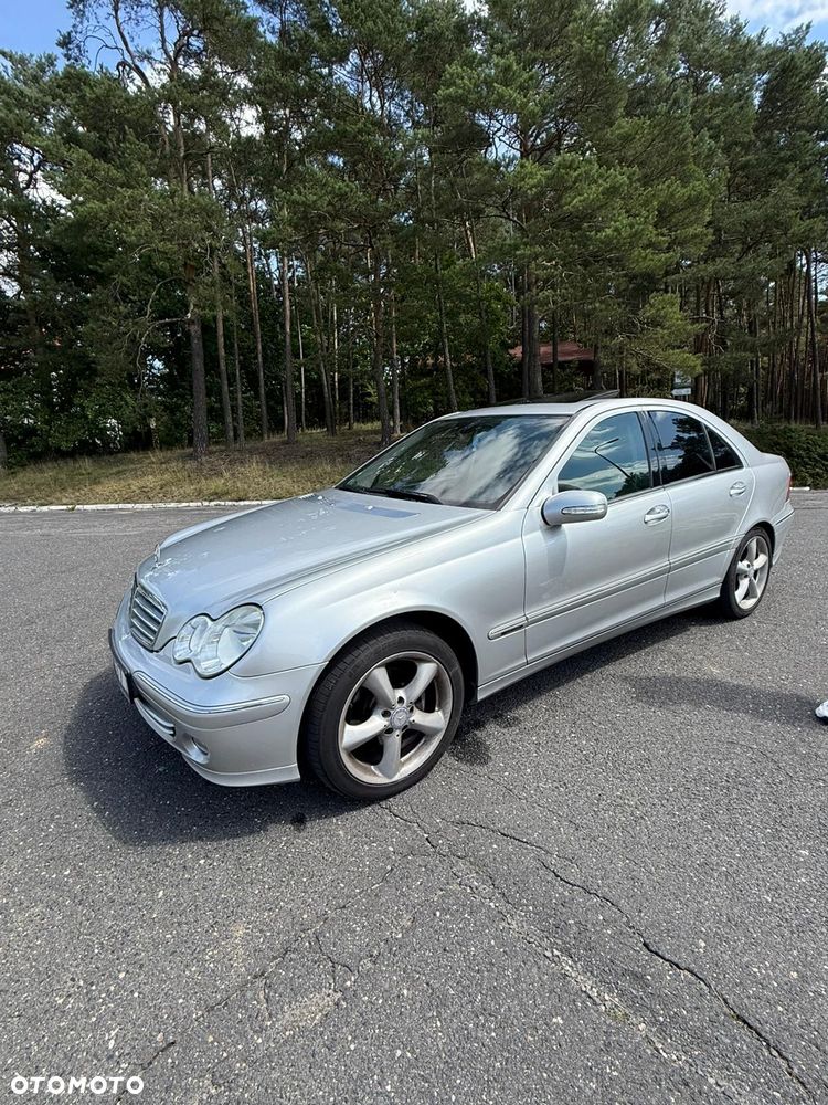 Mercedes-Benz Klasa C 200 Kompressor Avantgarde - 2