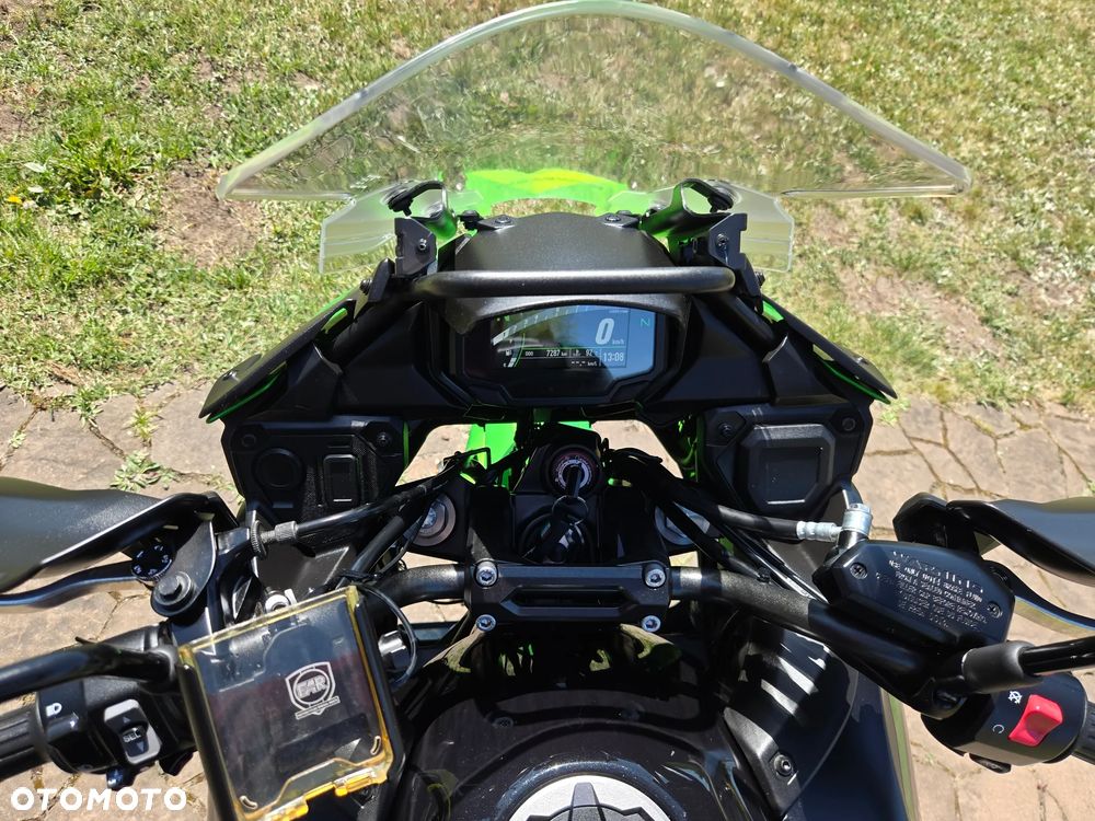 Kawasaki Versys 650 - 17