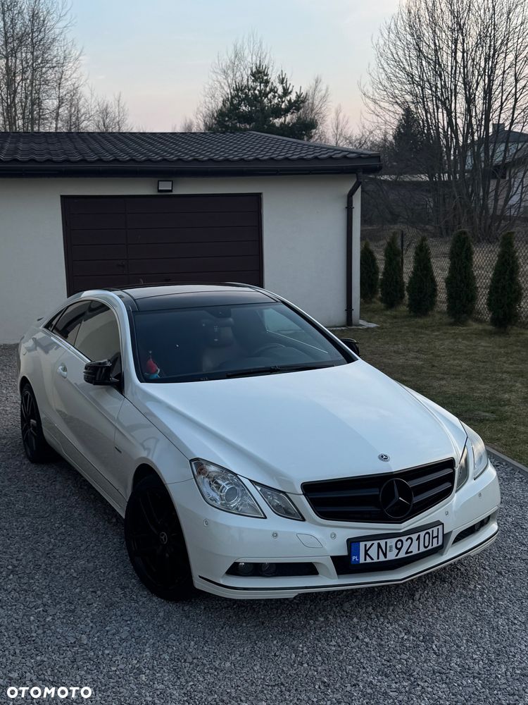 Mercedes-Benz Klasa E 350 CDI BlueEff - 2