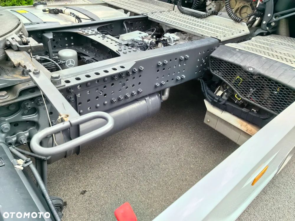 Mercedes-Benz Actros L 1845 LS // GigaSpace // Klima postojowa // Retarder Olejowy // - 40