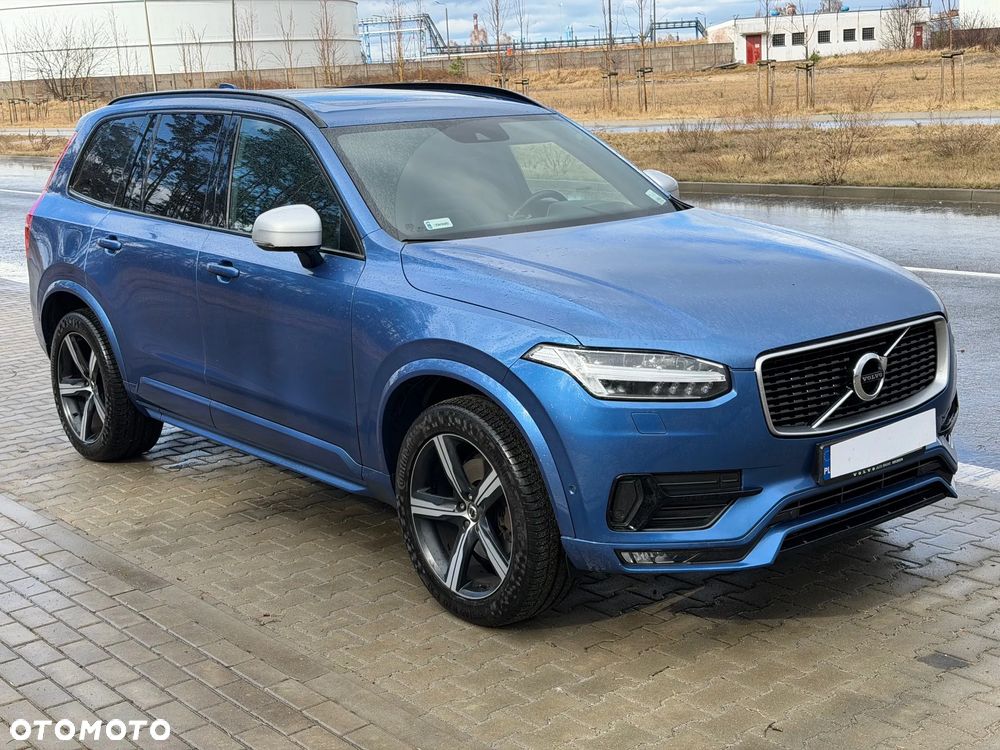 Volvo XC 90 D5 AWD Geartronic RDesign - 26
