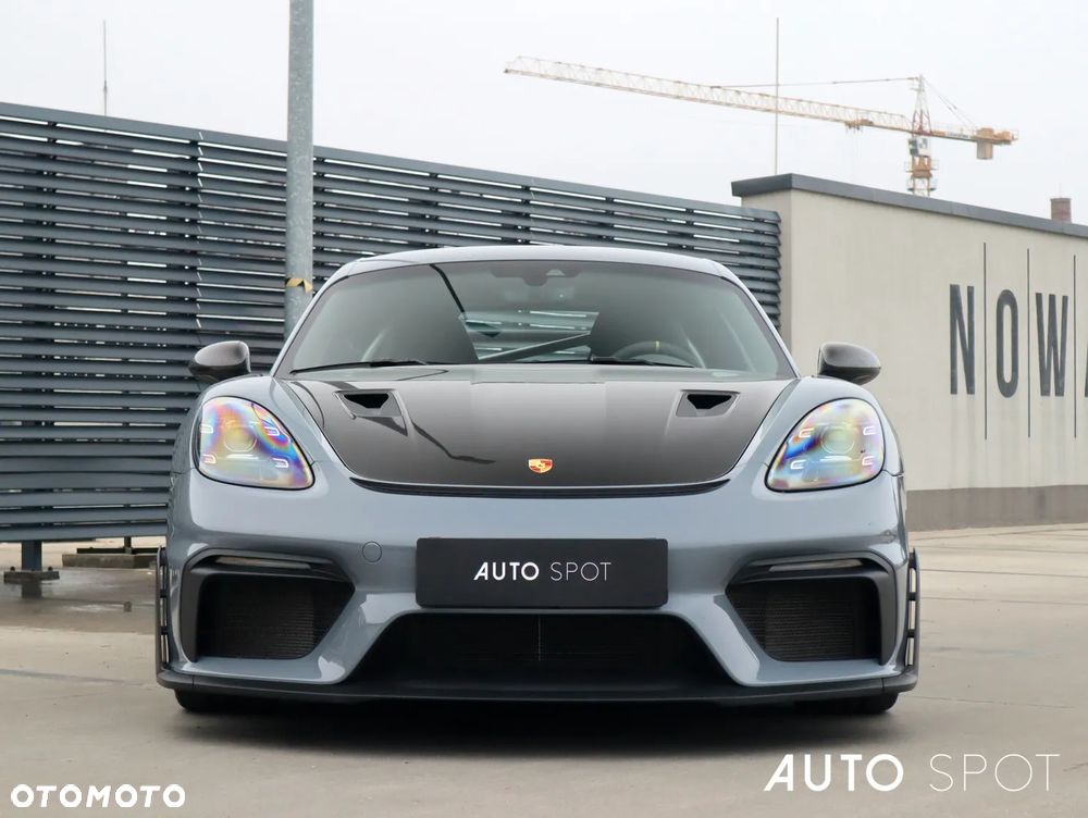 Porsche 718 Cayman GT4 RS - 22
