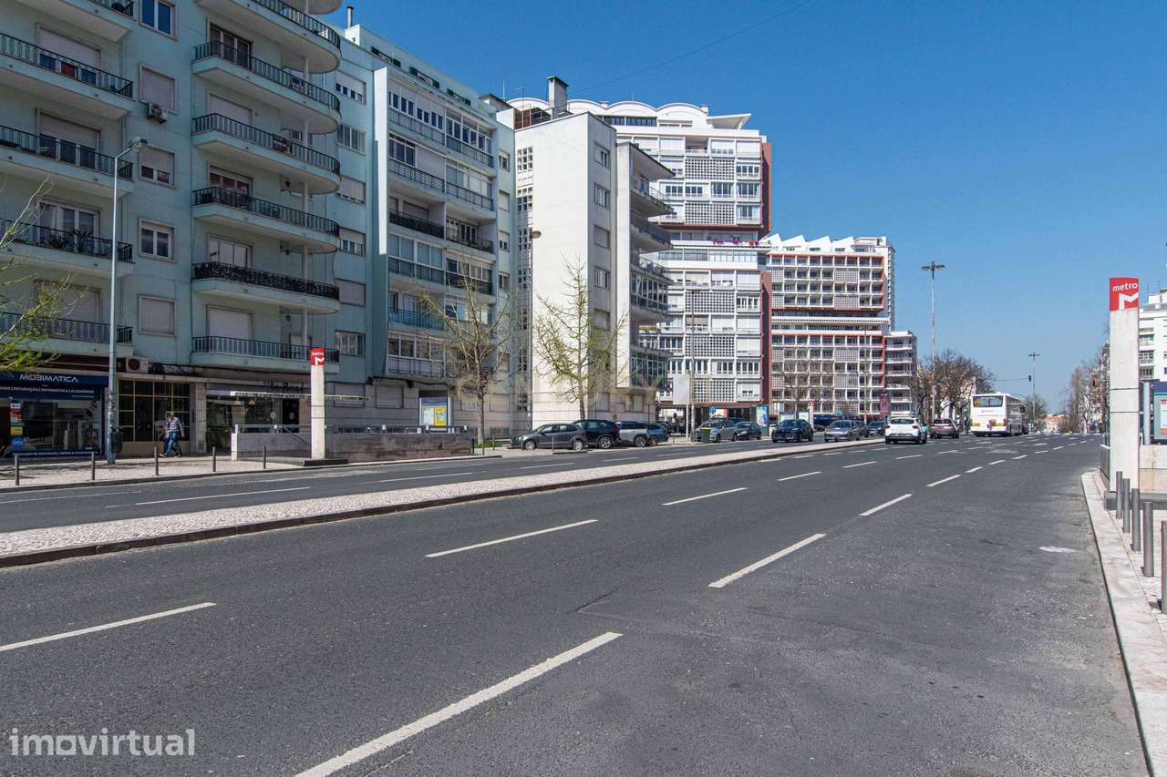Duplex em Estados Unidos Da America, Lisboa com Vista para a Cidade - Grande imagem: 3/29