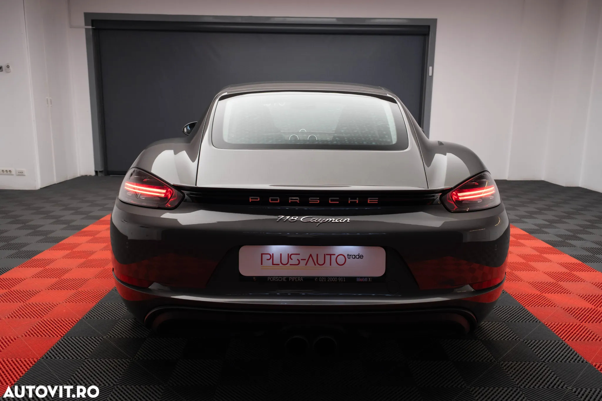 Porsche Cayman 718 PDK - 23