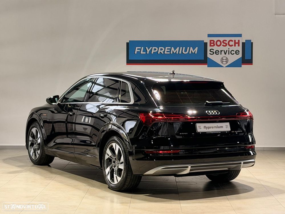 Audi e-tron 55 quattro S line - 4