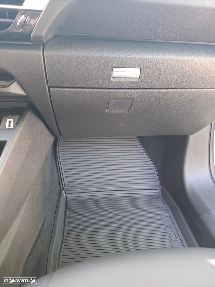 Citroën C4 X 1.5 BlueHDi Feel Pack EAT8 - 7