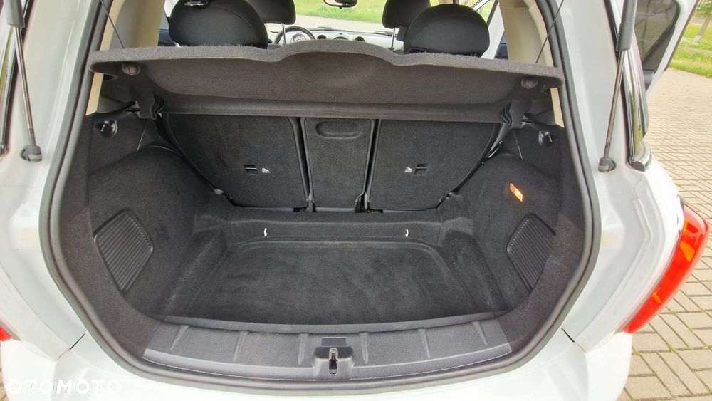 MINI Countryman One D - 23