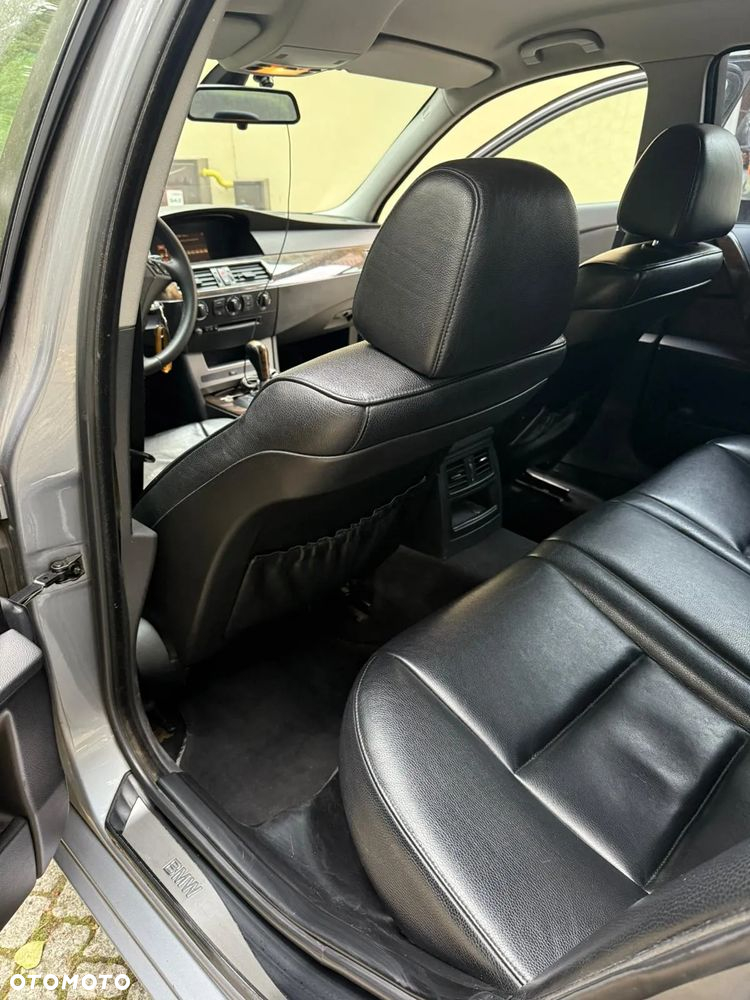 BMW Seria 5 - 16