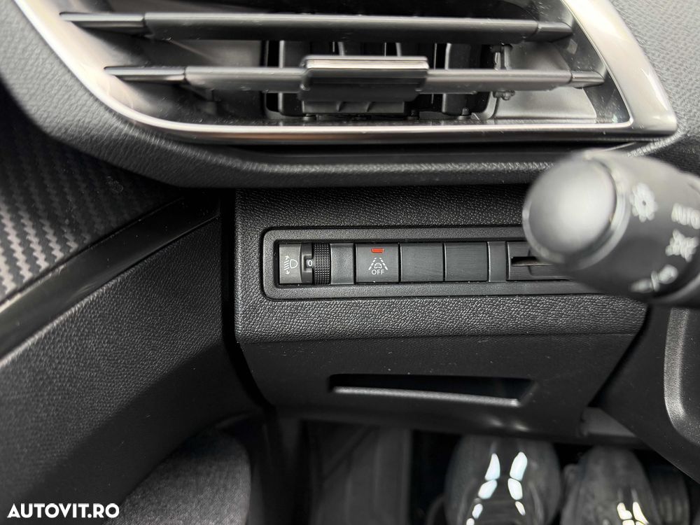 Peugeot 3008 BlueHDi 130 Stop & Start Active - 28