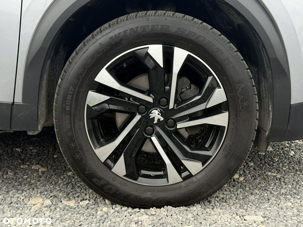 Peugeot 2008 1.5 BlueHDi Allure Pack S&S - 11
