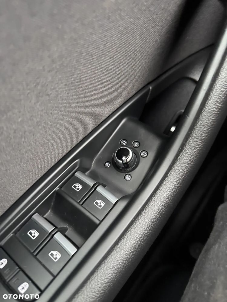 Audi A4 Avant 35 TFSI Sport S tronic - 30