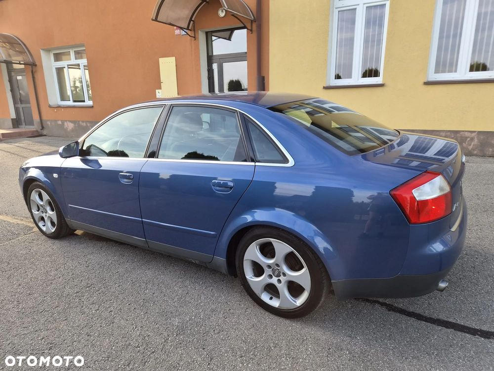 Audi A4 Limousine 1.8T - 7