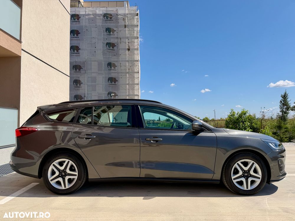 Ford Focus - 6