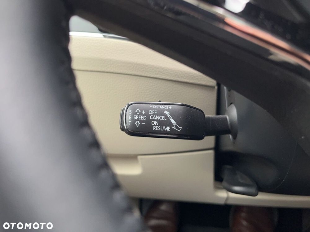 Skoda Superb 2.0 TDI SCR 4x4 L&K DSG - 24