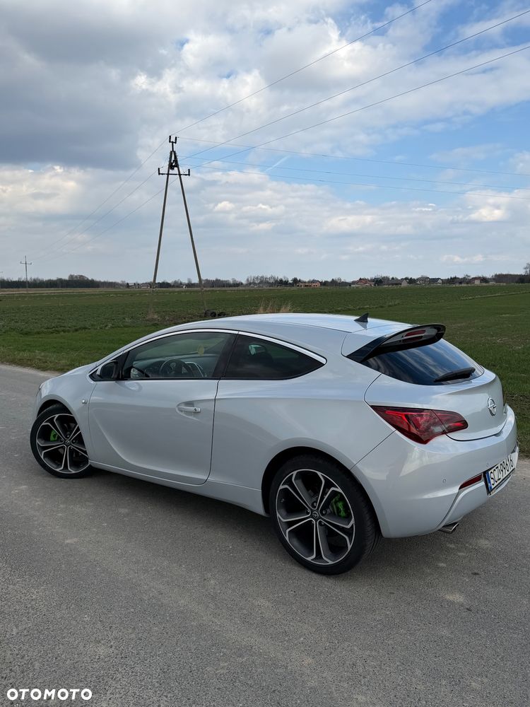 Opel Astra 2.0 CDTI BiTurbo ecoFLEX Start/Stop - 2